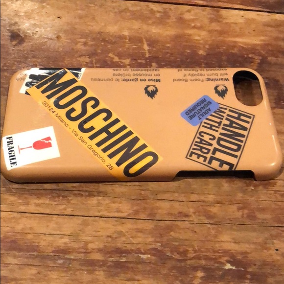 MOSCHINO iPhone7 case - Picture 8 of 8